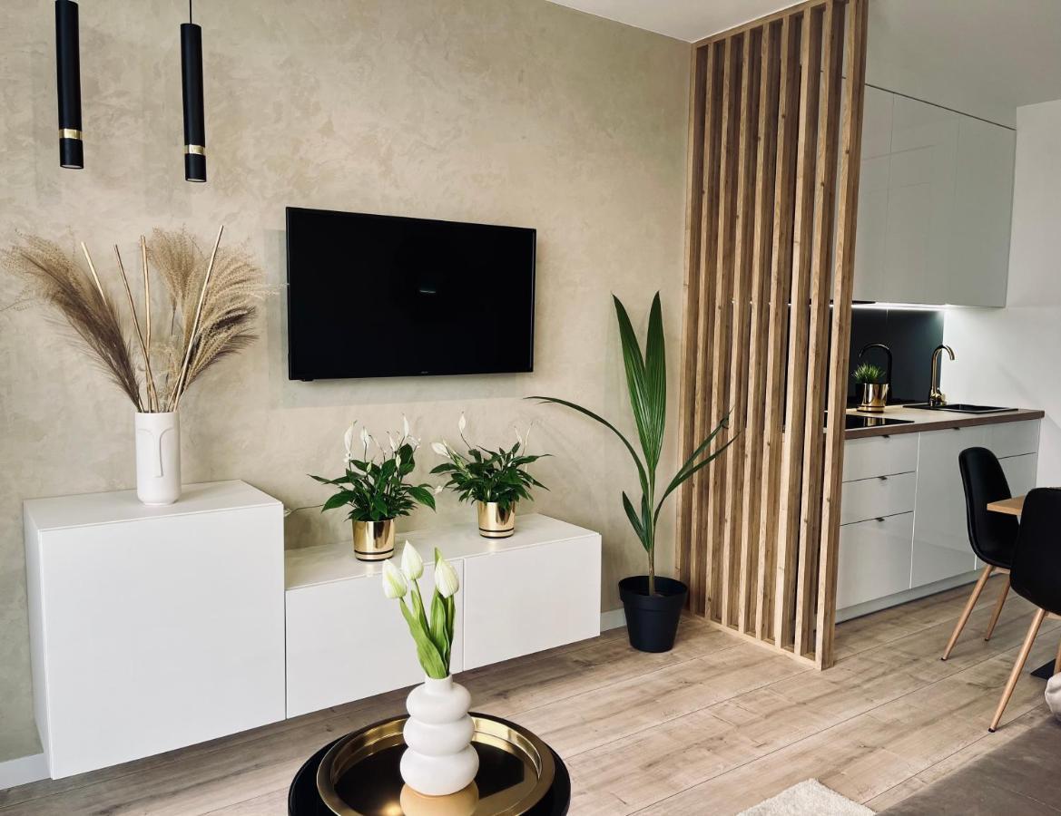 Nowoczesny Apartament Z Garazem Morelova グダニスク エクステリア 写真