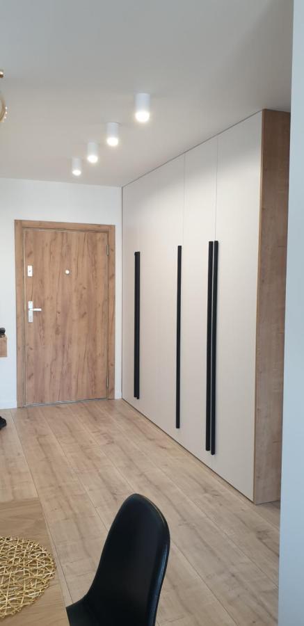 Nowoczesny Apartament Z Garazem Morelova グダニスク エクステリア 写真
