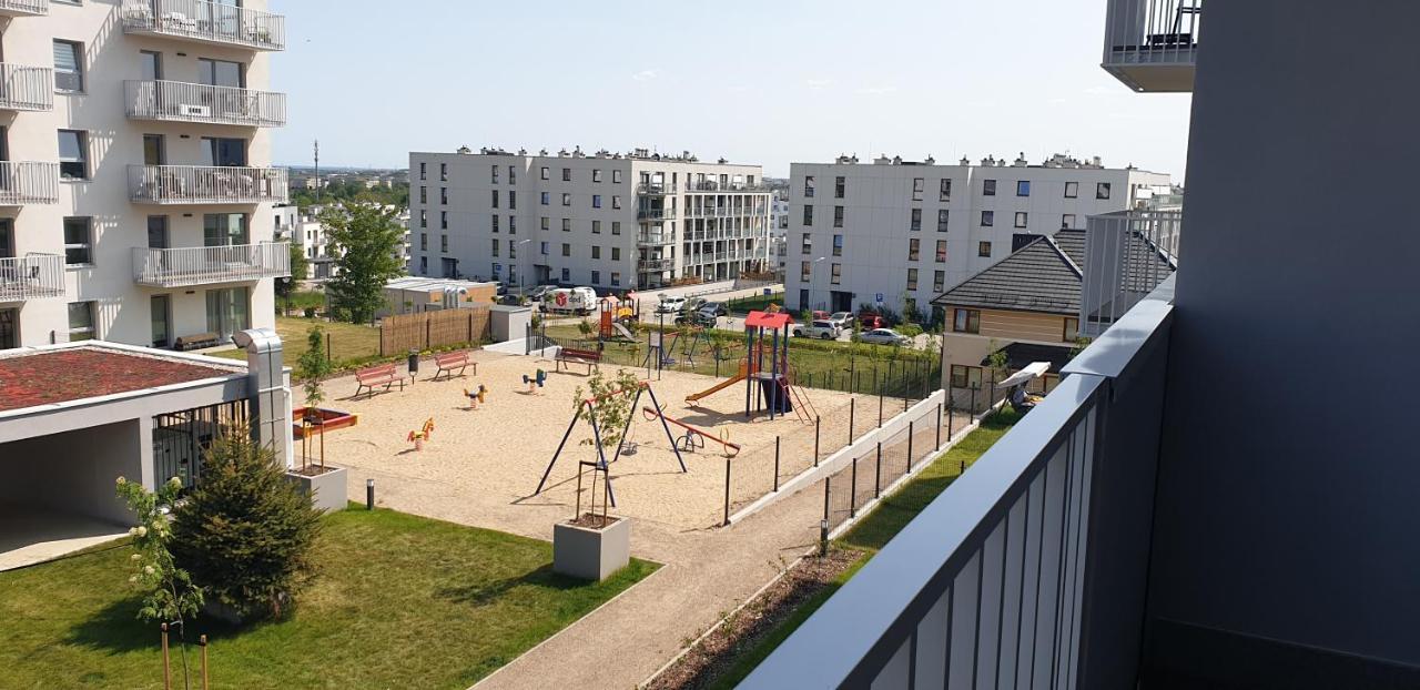 Nowoczesny Apartament Z Garazem Morelova グダニスク エクステリア 写真